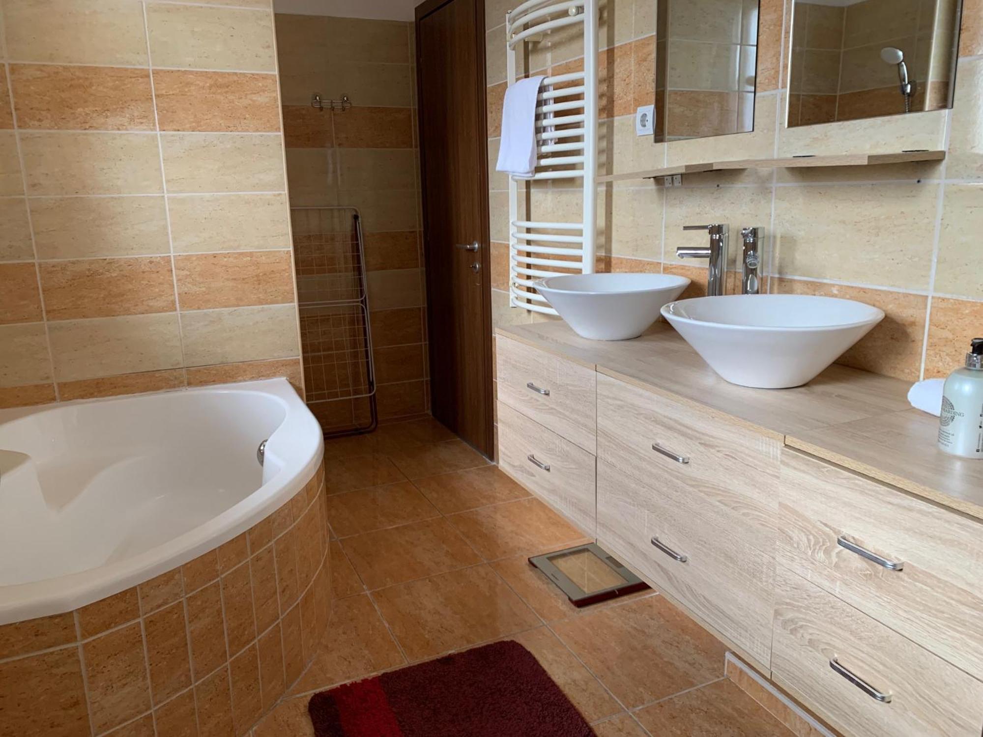Airport Road/Repter Koezeli Haz Privat Parkoloval Apartment บูดาเปสต์ ภายนอก รูปภาพ